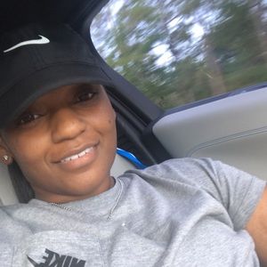 Meet your Posher, Gabrielle